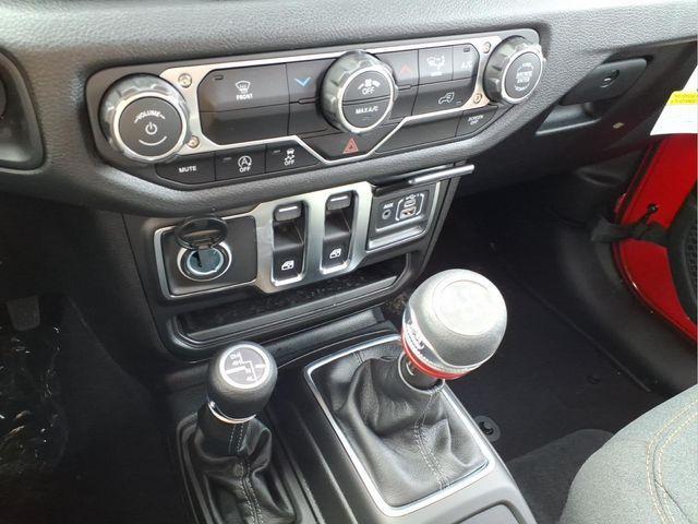 new 2026 Jeep Wrangler car, priced at $31,512