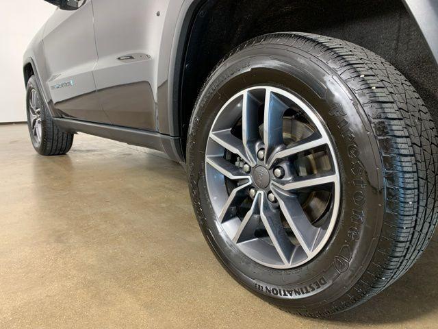 used 2019 Jeep Grand Cherokee car, priced at $15,622