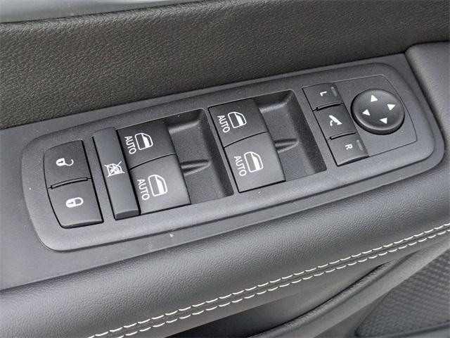 new 2026 Chrysler Pacifica car, priced at $53,102