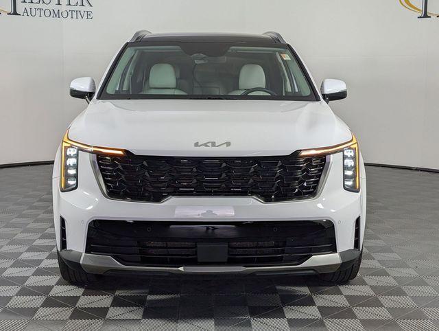 used 2025 Kia Sorento car, priced at $30,591