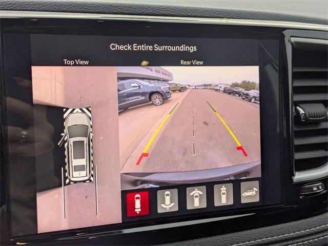 new 2026 Chrysler Pacifica car, priced at $40,017