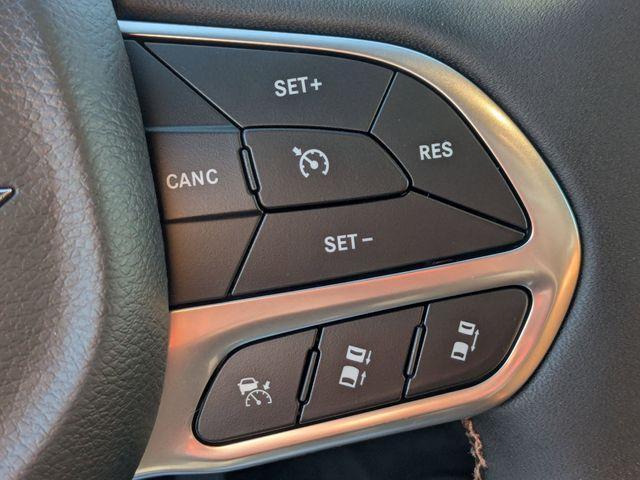 new 2026 Chrysler Pacifica car, priced at $52,017