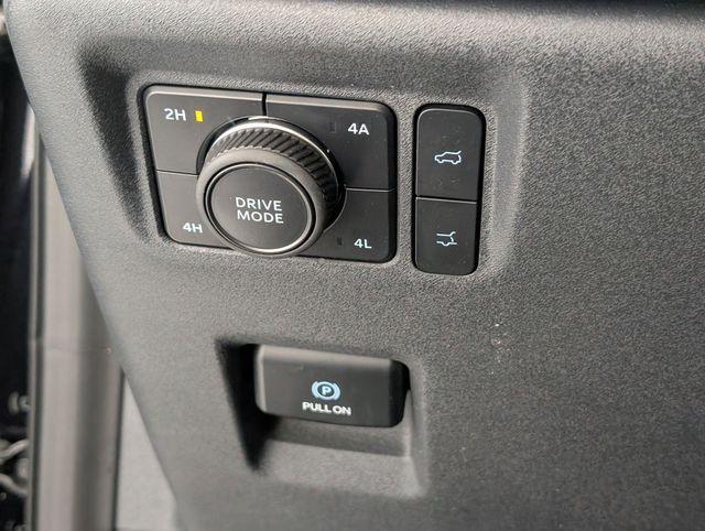 used 2025 Ford Expedition car, priced at $57,648