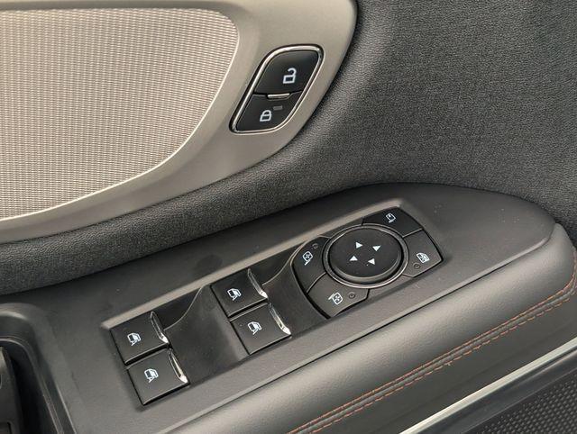 used 2025 Ford Expedition car, priced at $57,648