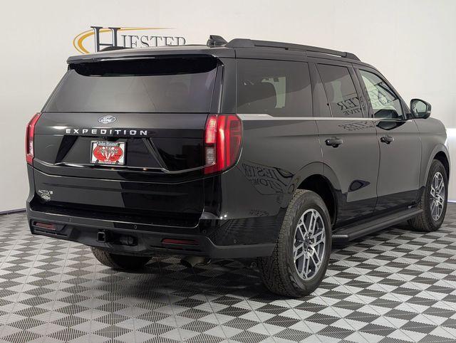 used 2025 Ford Expedition car, priced at $57,648