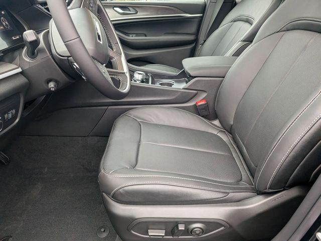 new 2026 Jeep Grand Cherokee car, priced at $52,390