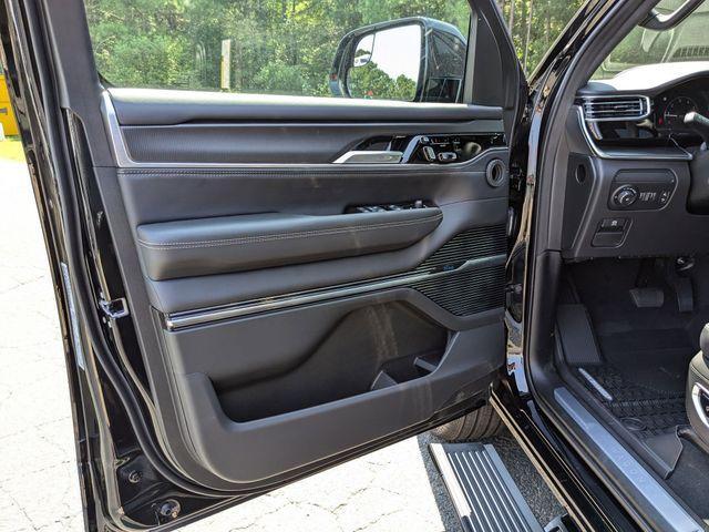 new 2024 Jeep Grand Wagoneer L car, priced at $88,515