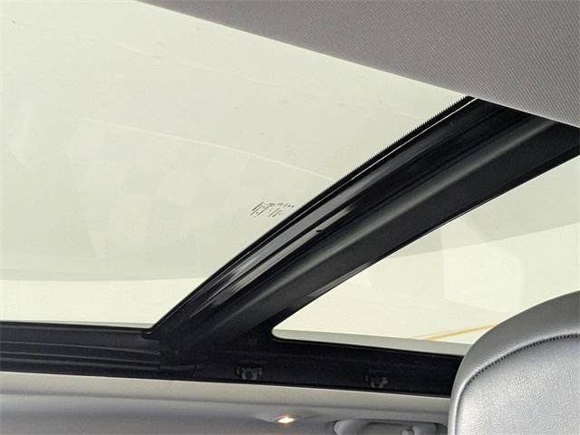 used 2019 Jeep Cherokee car, priced at $18,670