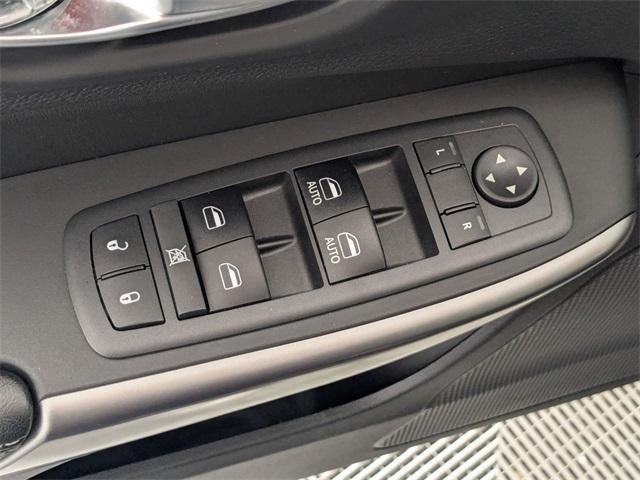 used 2019 Jeep Cherokee car, priced at $18,670