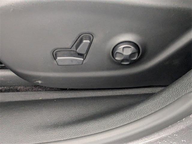 used 2019 Jeep Cherokee car, priced at $18,670