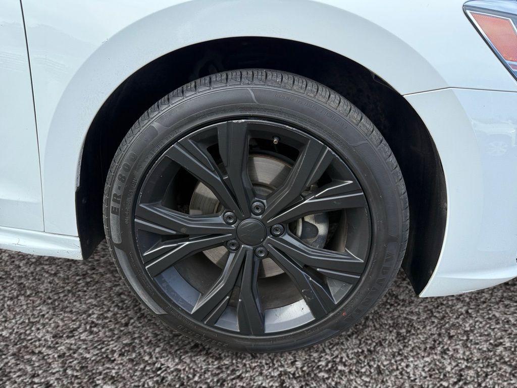 used 2021 Volkswagen Passat car, priced at $11,998