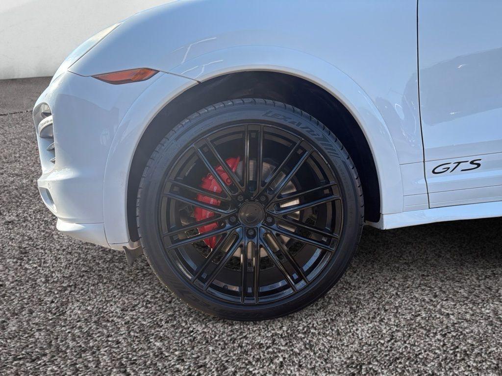 used 2013 Porsche Cayenne car, priced at $18,998