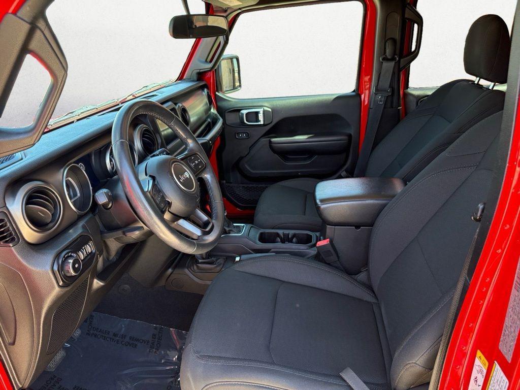 used 2019 Jeep Wrangler Unlimited car, priced at $26,998