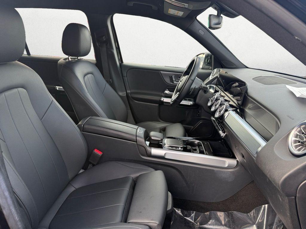 used 2023 Mercedes-Benz GLB 250 car, priced at $29,998
