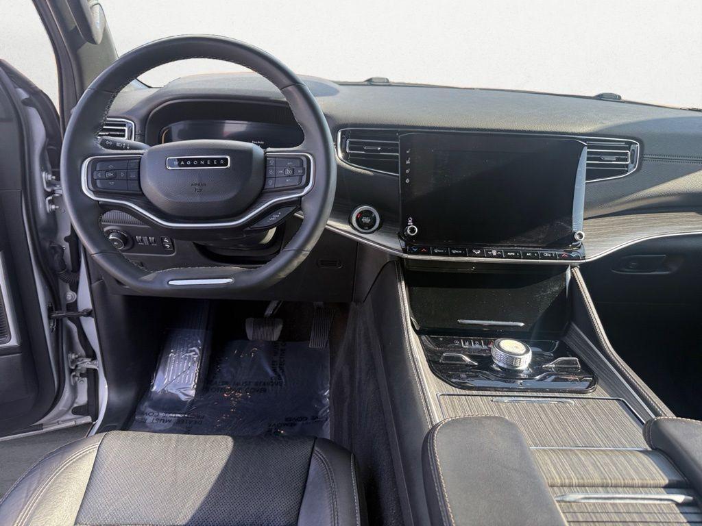 used 2023 Jeep Wagoneer L car, priced at $40,998