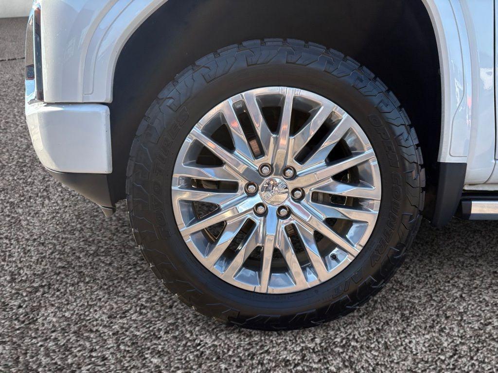 used 2019 GMC Sierra 1500 car, priced at $32,998