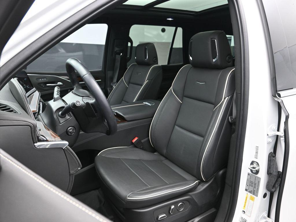 used 2023 Cadillac Escalade car, priced at $72,900