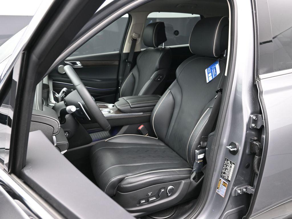 used 2024 Genesis GV80 car, priced at $42,991
