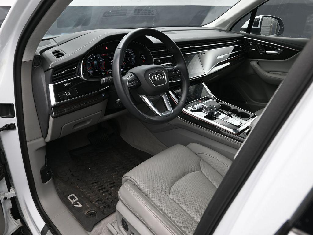 used 2023 Audi Q7 car, priced at $48,900