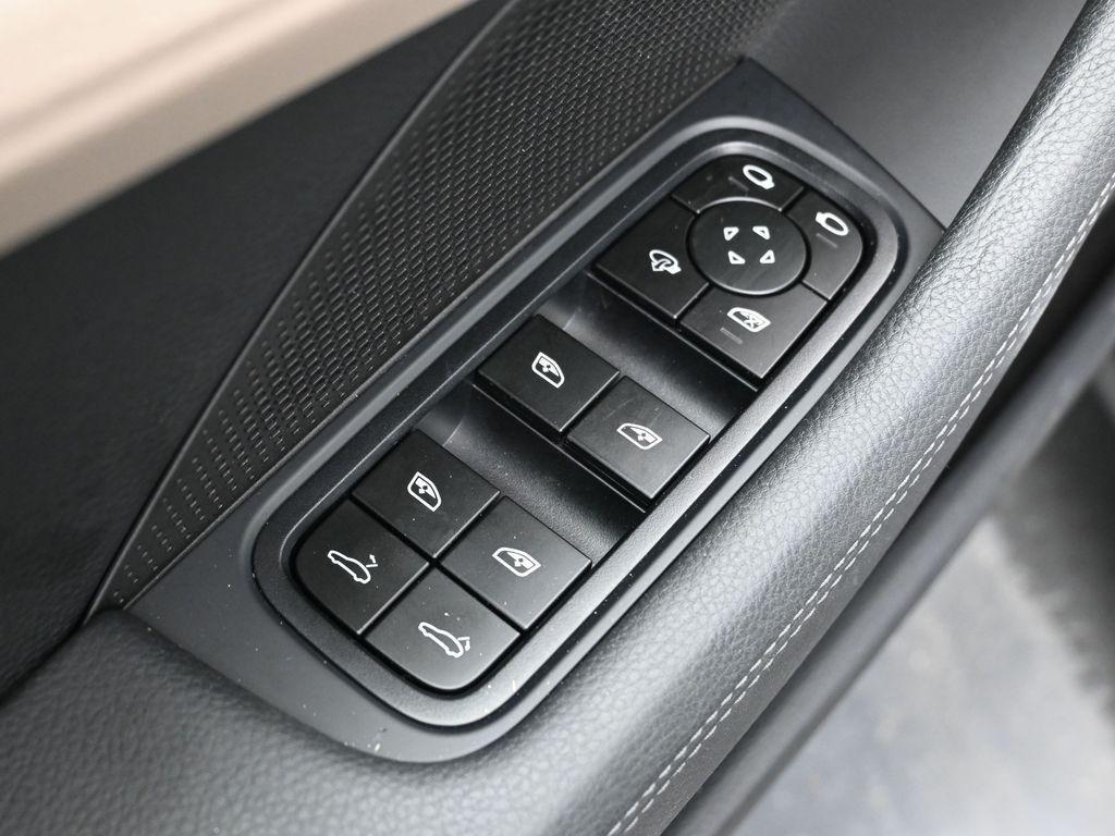 new 2025 Porsche Panamera car, priced at $119,900