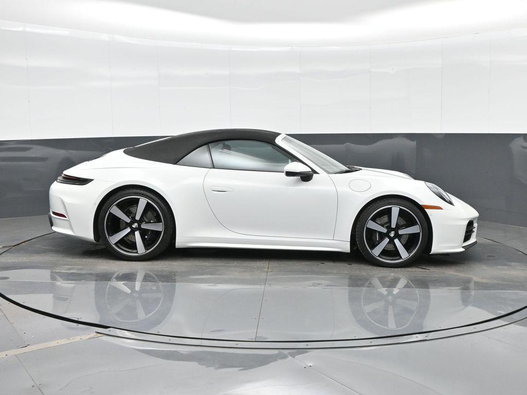 new 2025 Porsche 911 car