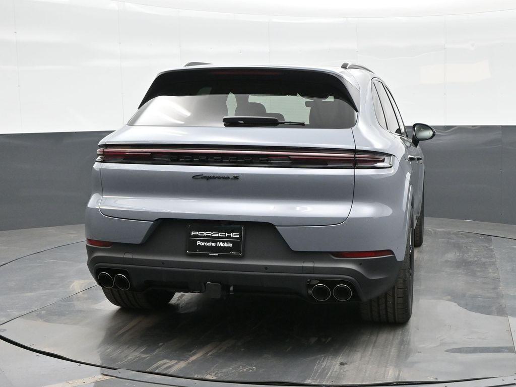 new 2026 Porsche Cayenne car, priced at $133,510