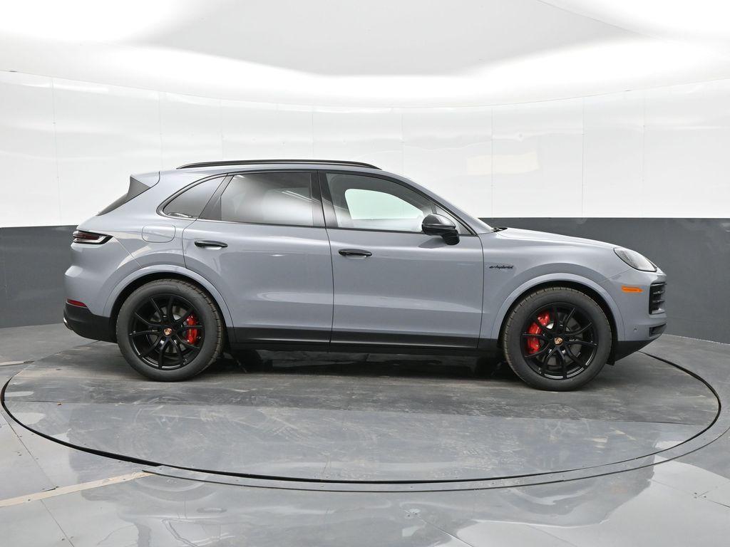 new 2026 Porsche Cayenne car, priced at $133,510