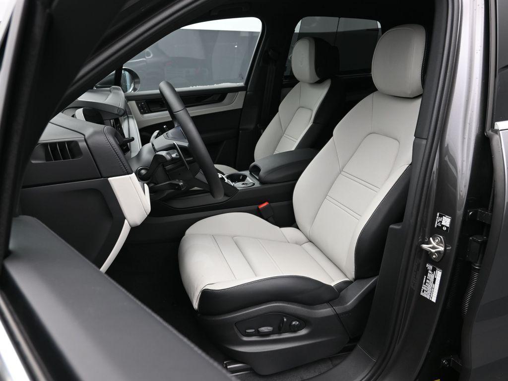 new 2026 Porsche Cayenne car, priced at $133,550