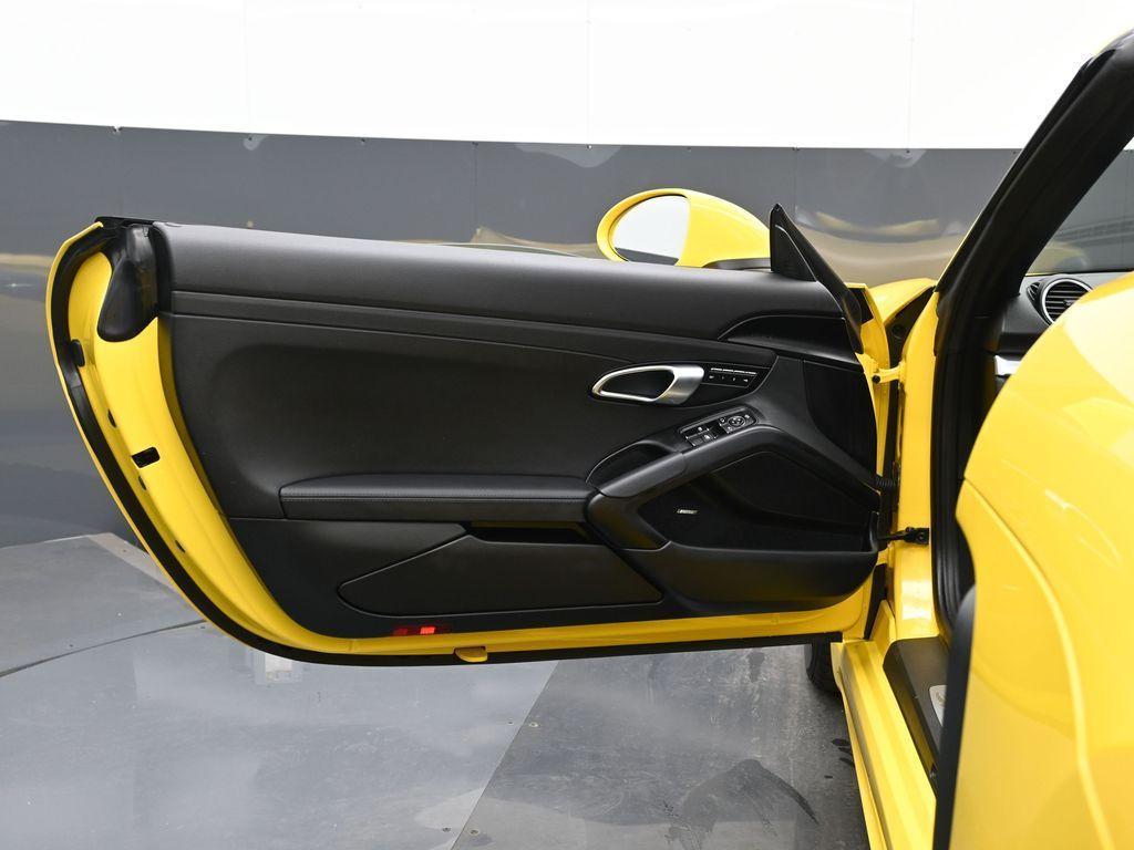 used 2025 Porsche 718 Boxster car, priced at $101,490