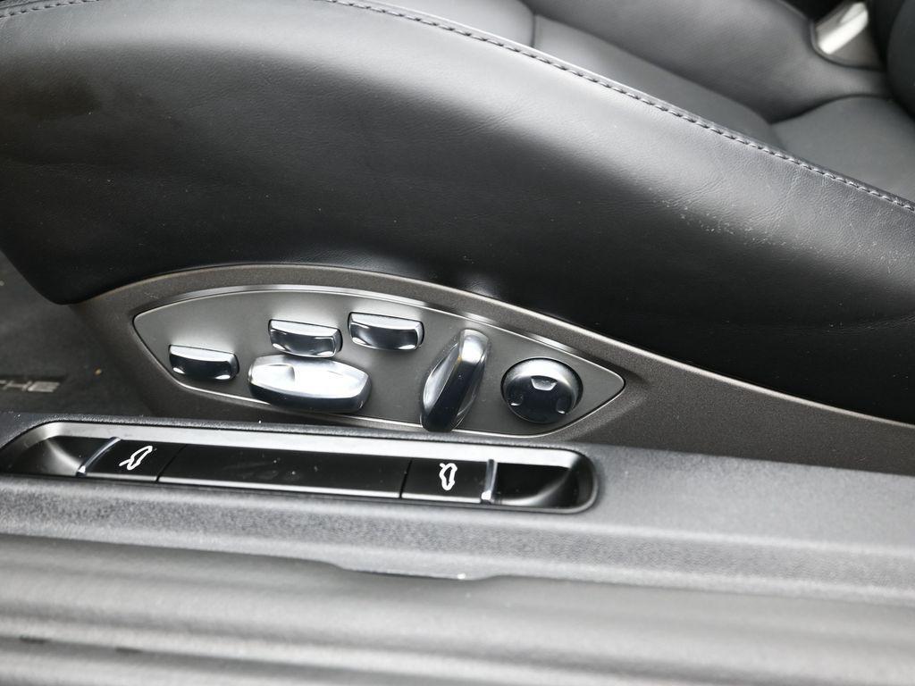 used 2025 Porsche 718 Boxster car, priced at $101,490