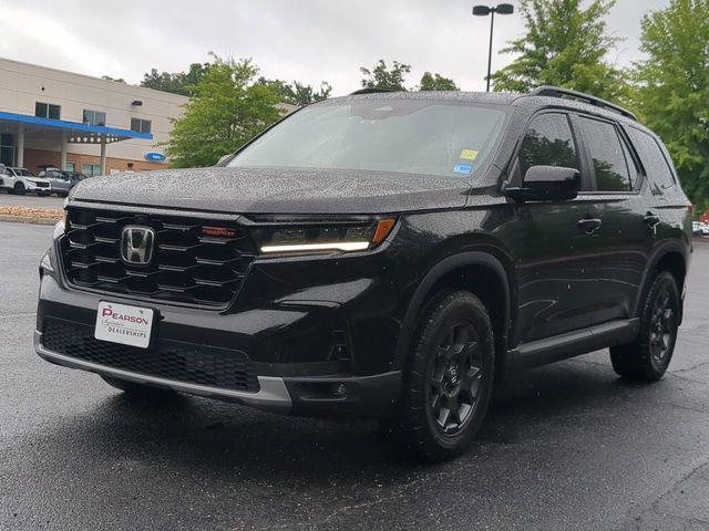used 2024 Honda Pilot car, priced at $44,199