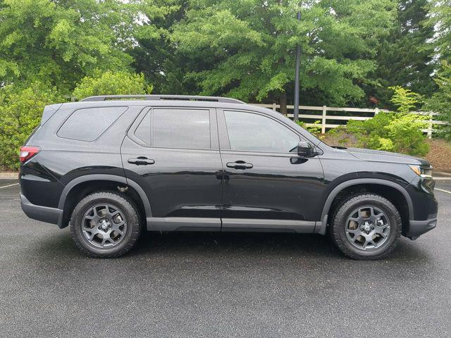 used 2024 Honda Pilot car, priced at $44,199