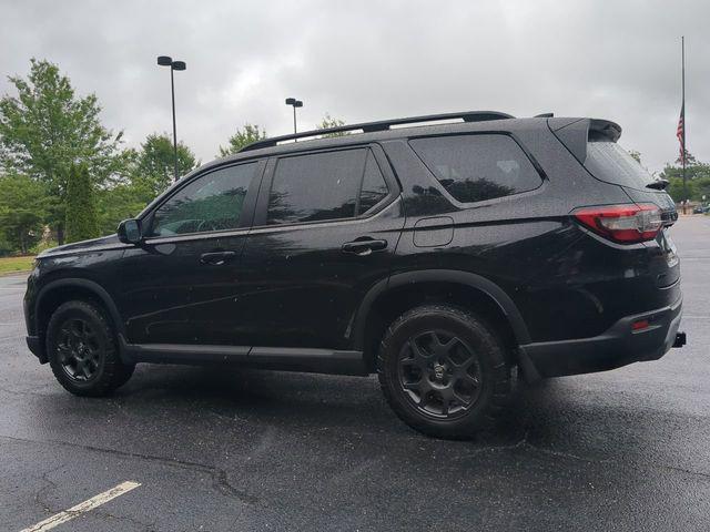 used 2024 Honda Pilot car, priced at $44,199