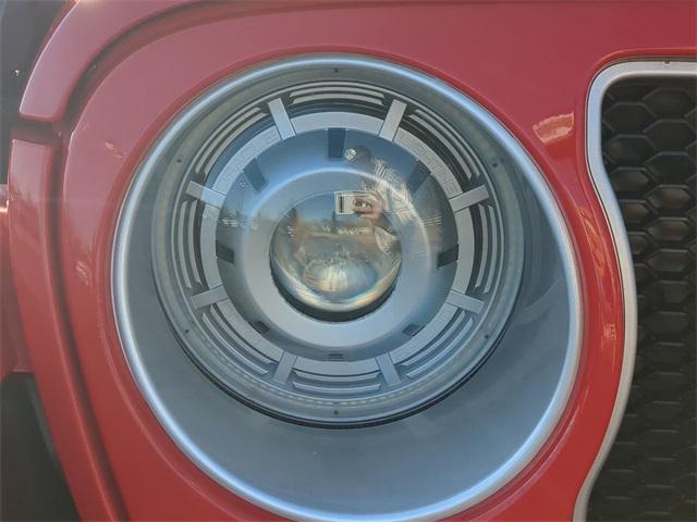 used 2020 Jeep Wrangler Unlimited car, priced at $25,200