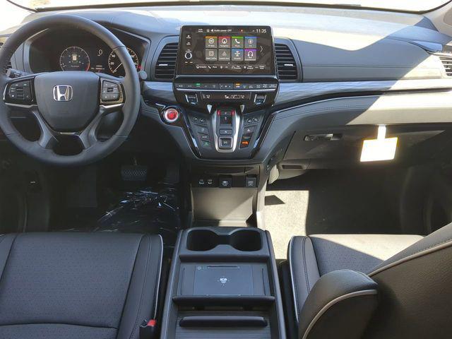 new 2026 Honda Odyssey car, priced at $49,176