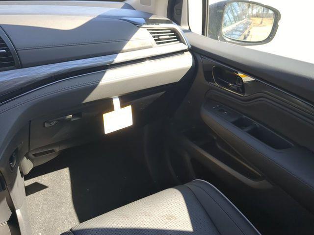 new 2026 Honda Odyssey car, priced at $49,176