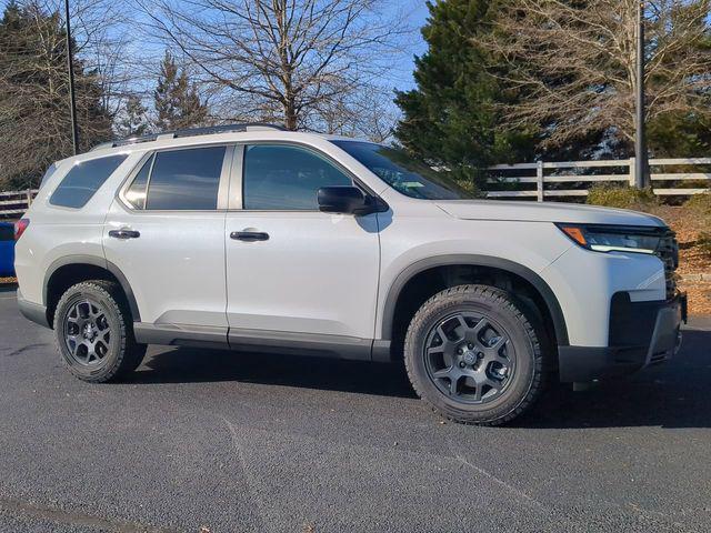 new 2026 Honda Pilot car, priced at $52,345