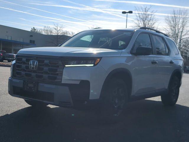 new 2026 Honda Pilot car, priced at $52,345