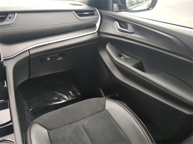 used 2024 Jeep Grand Cherokee L car, priced at $31,550