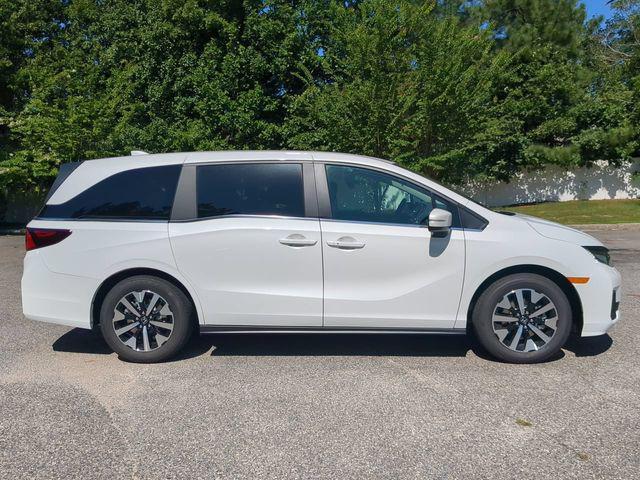 new 2026 Honda Odyssey car, priced at $45,494