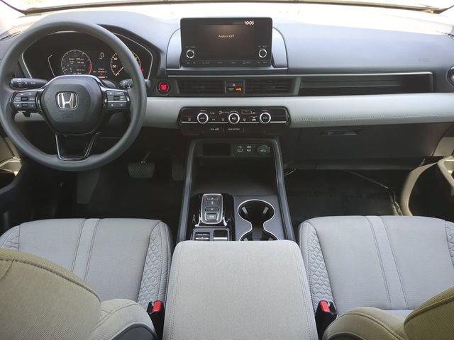 used 2023 Honda Pilot car, priced at $31,149