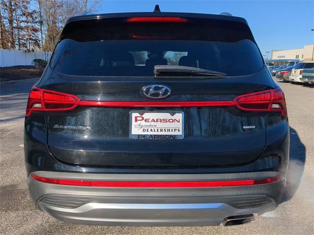 used 2022 Hyundai Santa Fe car, priced at $17,499