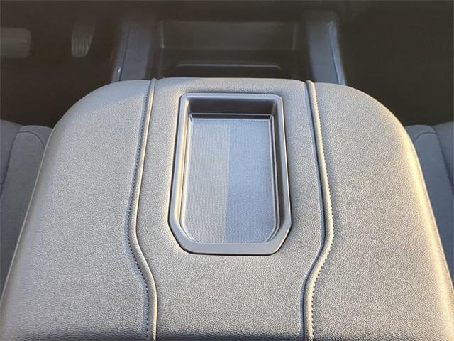 used 2022 Chevrolet Silverado 1500 car, priced at $31,900