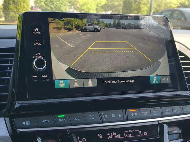 new 2026 Honda Odyssey car, priced at $43,320