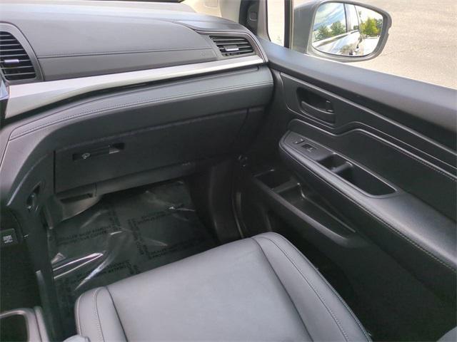 used 2024 Honda Odyssey car, priced at $32,900
