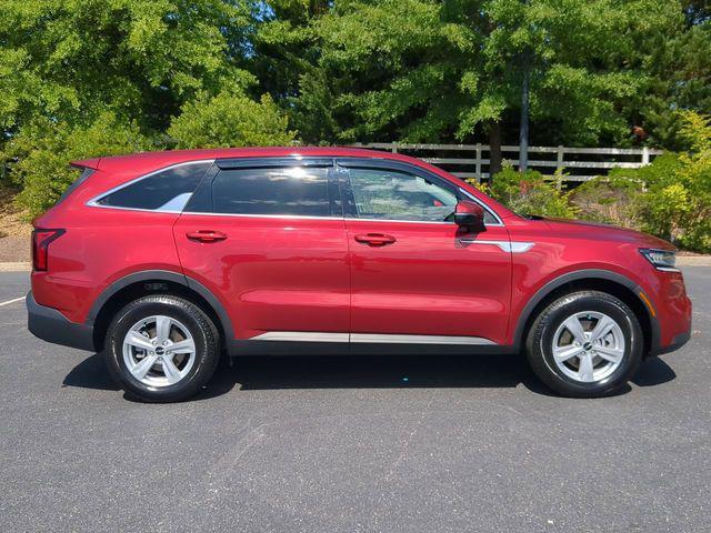 used 2022 Kia Sorento car, priced at $21,149