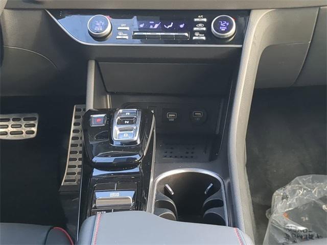 used 2023 Hyundai Sonata car, priced at $23,700