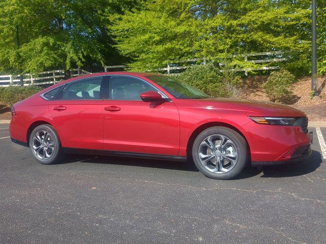 new 2026 Honda Accord Hybrid car, priced at $35,121