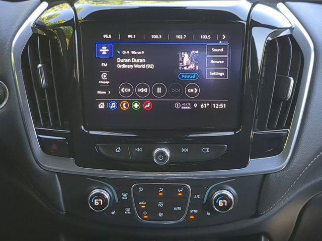 used 2023 Chevrolet Traverse car, priced at $33,400