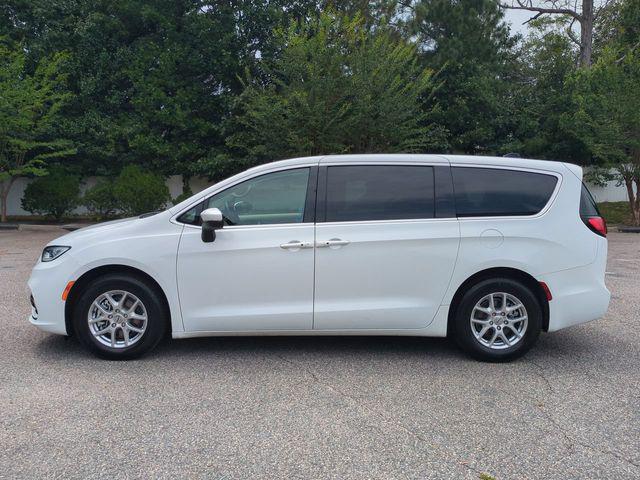 used 2023 Chrysler Pacifica car, priced at $19,449